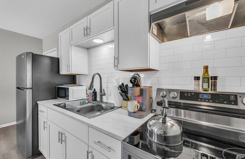 St. Joseph Apartamento | Stylish 1BR Historic Charm Meets Prime Convenience