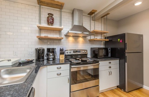 Winston - Salem Apartamento | Moderno 1 dormitorio con estacionamiento (23)