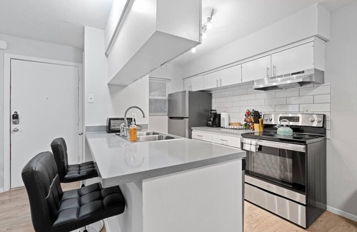 Highland Apartamento | Stylish 1BR Near UT Highland Evonify
