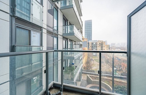 Garden District Apartamento | Stylish 1BR Studio in Toronto
