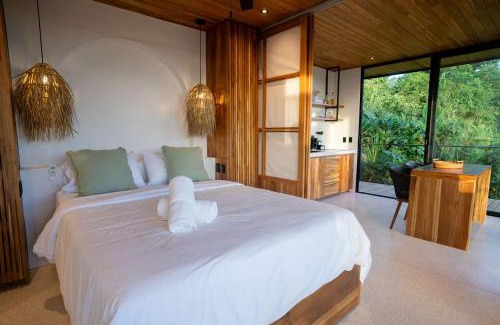 Santiago Casa | Stylish 1BR Stunning Balcony Views