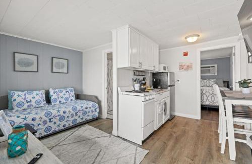 Old Orchard Beach Apartamento | Stylish 1BR Suite Steps to the Beach (467)