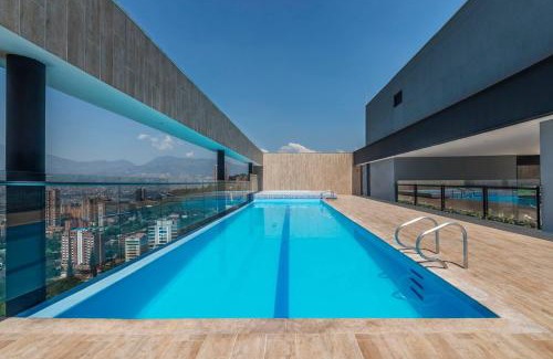 Las Lomas I Apartamento | Stylish 1BR with Stunning Pool in Energy