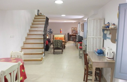 Ceret Apartamento | Elegante apartamento de 2 dormitorios en el corazón del casco antiguo Céret
