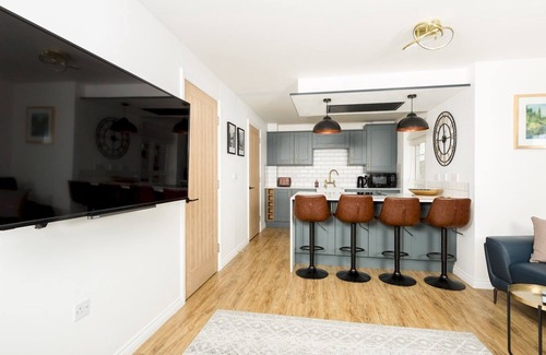 Warwick Apartamento | Stylish 2 Bed Flat in Warwick with Private Parking
