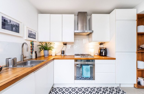 Crouch End Apartamento | Stylish 2-Bed Flat w/ Private Garden in Crouch End