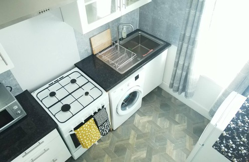 Newport Apartamento | Stylish 2 Bed Room Apartment 3 Sleep Free Wifi & p