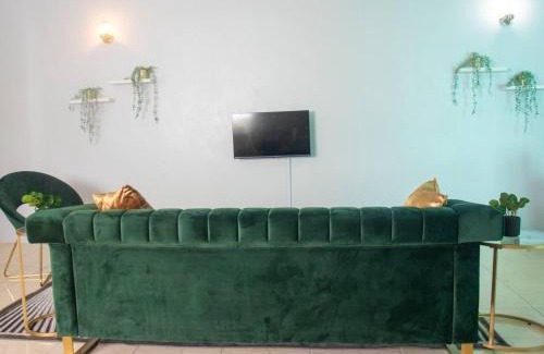 Saint John Parish Apartamento | Stylish 2-Bed Sleeps 3 Cosy & Comfortable