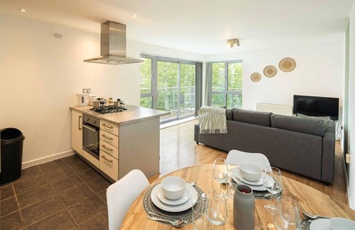 Bow Apartamento | Stylish 2-Bed with Stunning View
