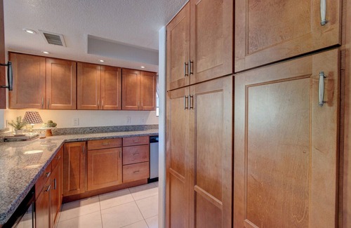 Scottsdale Ranch Condominio | Stylish 2-bedroom condo in tranquil Scottsdale nearby central 101 freeway