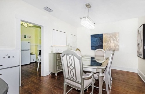Historic District Casa | Stylish 2-bedroom cottage in delightful Ocala just 3 minutes from downtown