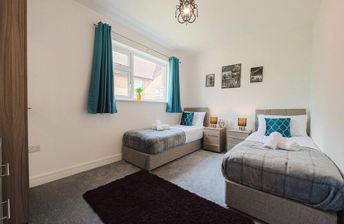 Hinckley Casa | ❤️New Spacious 2 BR Apartment w/Parking+Wifi