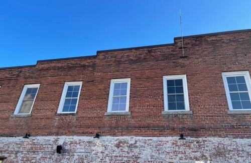 Mount Airy Apartamento | Stylish 2 BR New Apartment in Downtown Mount Airy (APT 202)
