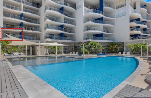 Urangan Apartamento | Stylish 2B Villa Ocean Poolside