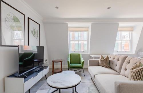 Royal Borough of Kensington and Chelsea Apartamento | Stylish 2BD Flat in the Heart of Kensington