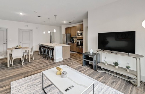 East Oak Hill Apartamento | Stylish 2Bed/2Bath Apt + 1G WiFi + Parking