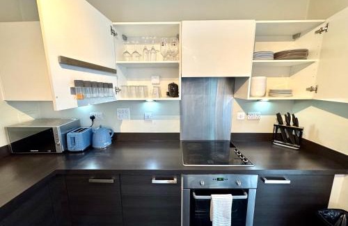 Bromley South Apartamento | Stylish 2Bedrooms 2Baths, Balcony Views, Stratford, ABBA