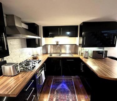 Bonnington Apartamento | Stylish 2BR Central Edinburgh - Walk to Attraction