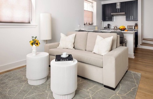 Wesley Heights Casa | Luxury Rooftop Townhome in Restored Church, 5 mins to DT