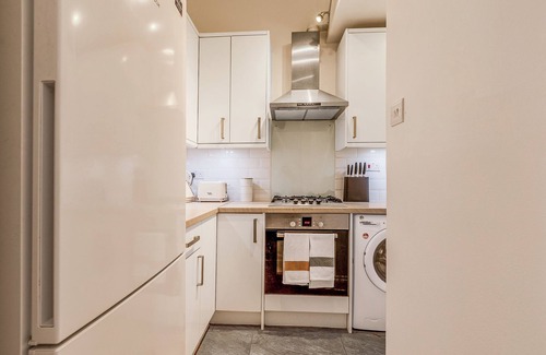 North Kensington Casa | Stylish 2BR flat with terrace in North Kensington