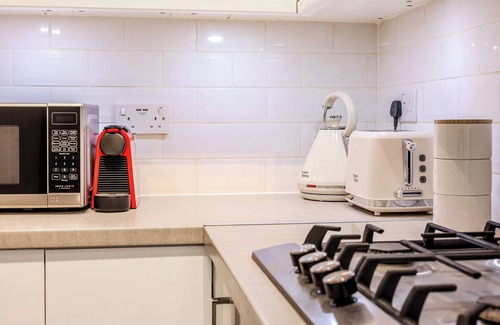 North Kensington Casa | Stylish 2BR flat with terrace in North Kensington