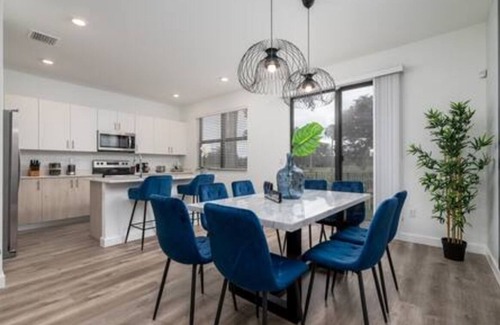 Survey Creek Casa | Stylish 3/2.5 Townhome Near Inter Miami with Pool