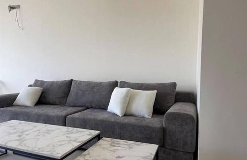 Safra Apartamento | Stylish 3-BDR Apt with Terrace
