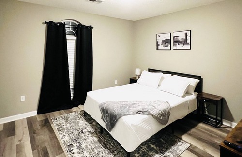 Southaven Casa | Stylish 3 Bed 2 Bath Home close to parks and shops!