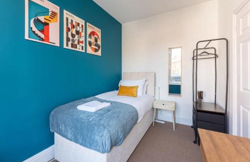 Coventry Casa | Stylish 3-Bed House near NEC HS2 and BHX Airport