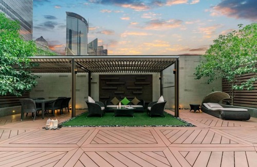 Lujiazui Apartamento | Stylish 3 Bedroom Apartment Near Shanghai World Financial Centre