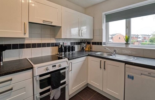 Spetchley Casa | Stylish 3 Bedroom House with Parking