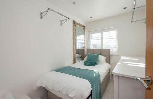 Farnborough and Crofton Apartamento | Stylish 3-Bedroom in Orpington