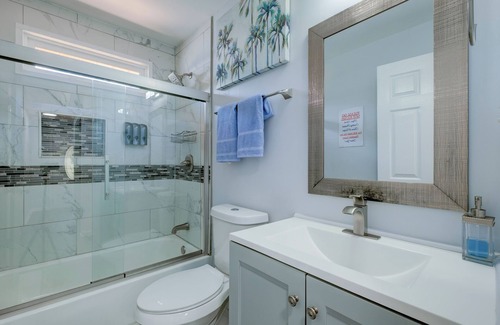 Fairburn Casa | Stylish 3-Bedroom with Patio and Room to Roam