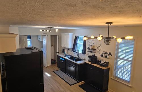 Clearwater Casa | Stylish 3bd 2bath home
