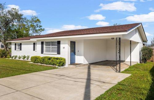 Lynn Haven Casa | Stylish 3BR 2BA House Minutes from PCB - Book now