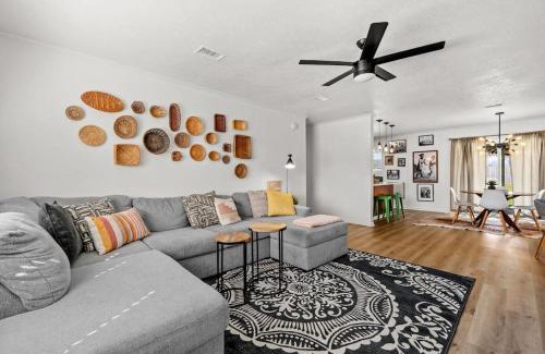 Lynn Haven Casa | Stylish 3BR 2BA House Minutes from PCB - Book now