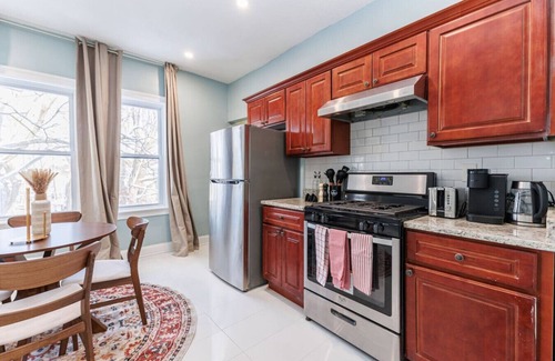 Dorchester Apartamento | Stylish 3BR Apt in Boston