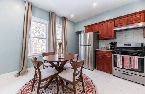 Dorchester Apartamento | Stylish 3BR Apt in Boston