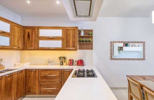 Marsaxlokk Apartamento | Stylish 3BR Apt in Marsaxlokk with Private Terrace