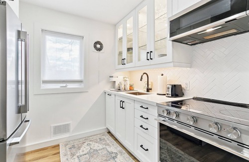 Mineola Casa | Stylish 3BR Home, Close to Restaurants/Shops
