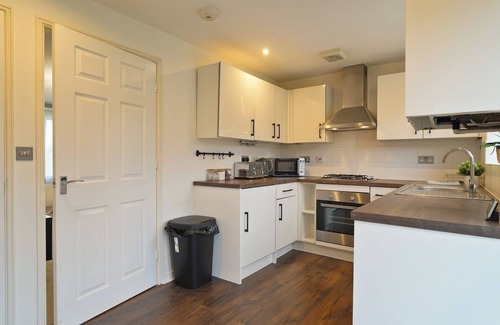 Grenoside Apartamento | Stylish 3BR Home w/Garden and Parking in Sheffield