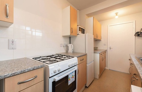 Hull Chalet De Esquí | Stylish 3BR House in Hull Sleeps 5