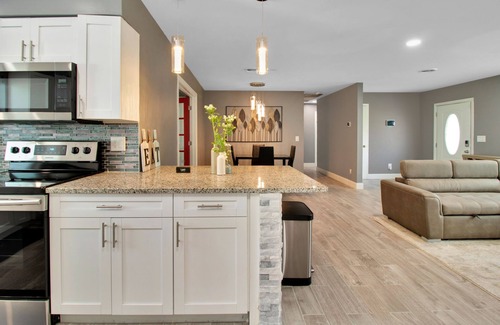River Park Casa | Stylish 3br Oasis, close to PGA, Mets, Club Med