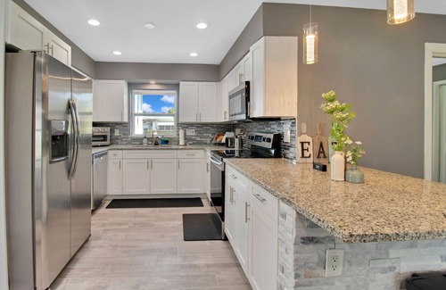 River Park Casa | Stylish 3br Oasis, close to PGA, Mets, Club Med
