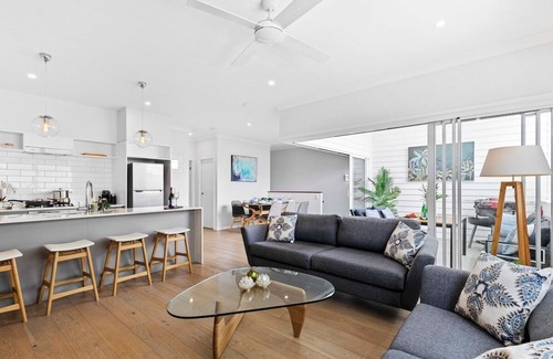 Camp Hill Apartamento | Stylish 3BD Townhouse CampHill