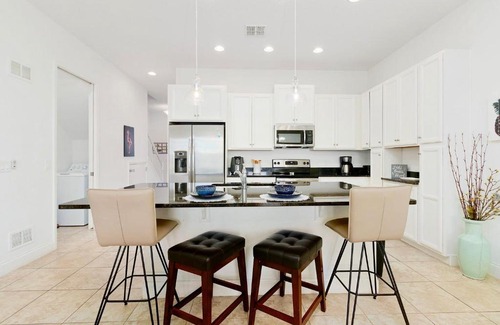 Davenport Casa | Stylish 3BR Townhouse with Pool near Disney