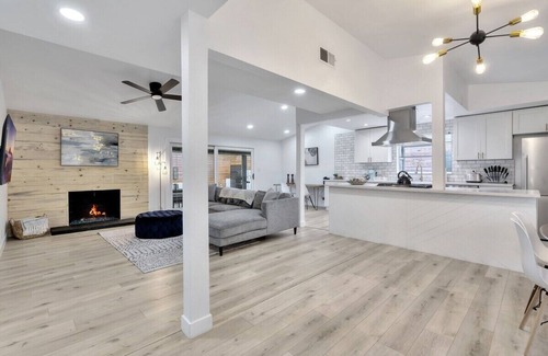 Northwest Anaheim Casa | Stylish 3Br with LUX Amenities and elegant design. 9 Mins to Disneyland & More!