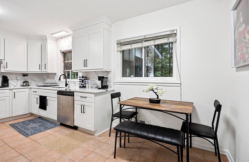 Collier Heights Casa | Stylish 4-BR Ranch Near the Heart of Atlanta