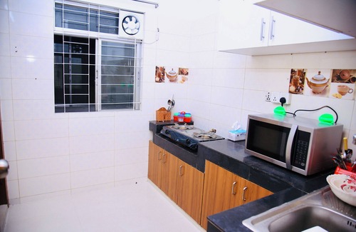 Mohammadpur Apartamento | Stylish 4BR Entire Apt Near Dhanmondi Lake & Cafés