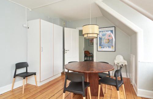 København V Apartamento | Stylish 5 Person Apartment in Vibrant Urban Area
